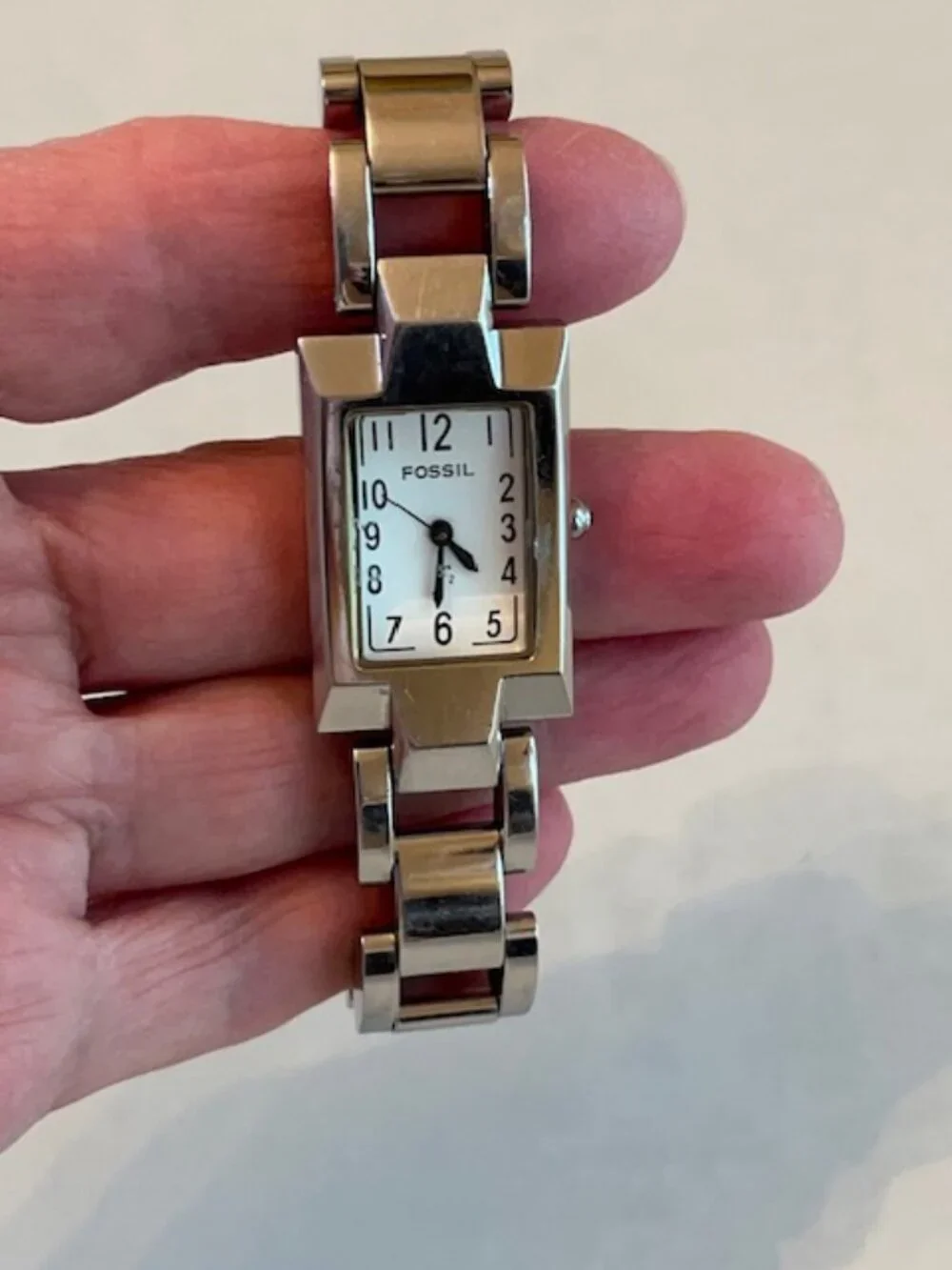 FOSSIL | F2 Vintage Silver-Tone Bracelet Watch Sporty Classic-EUC-NEW Battery